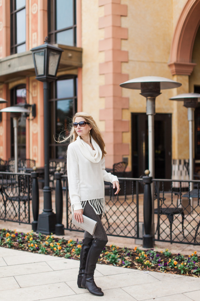 dallas fashion blogger, fringe sweater, over the knee boots, august california