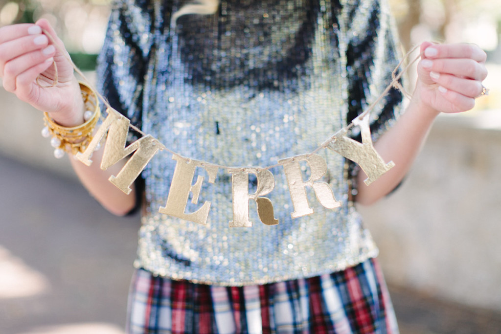 gold sequin, dallas blogger, holiday style, holiday party, new year's eve outfit