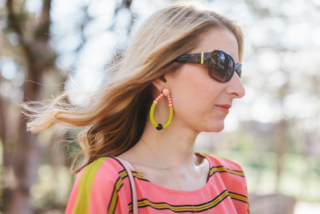 bauble bar, beaded earrings, loft, dallas blogger, spring, ootd