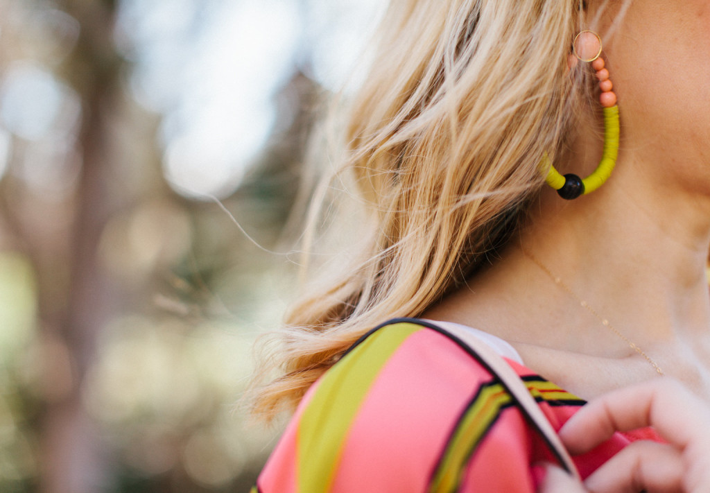 bauble bar, beaded earrings, loft, dallas blogger, spring, ootd