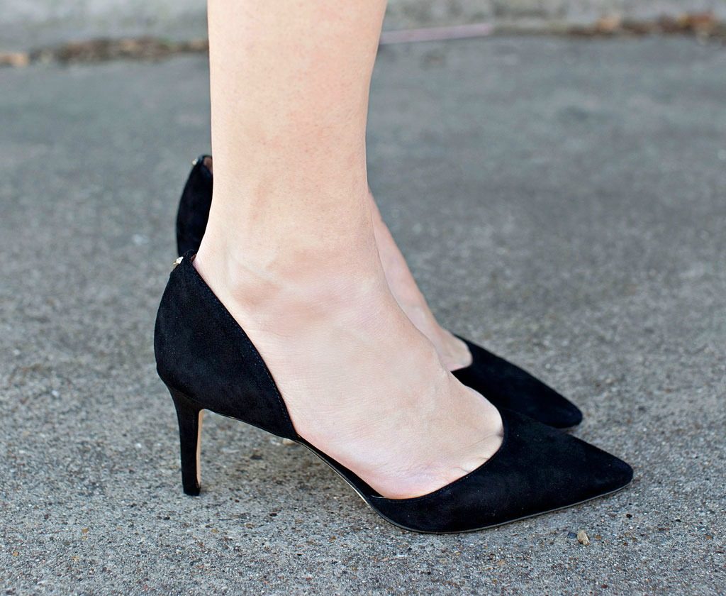 Closet Staple Feminine Black Pumps