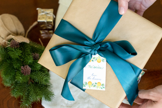 DoSayGive’s Early Bird Christmas: Discounts on Gift Tags, Paper, and Christmas Cards!