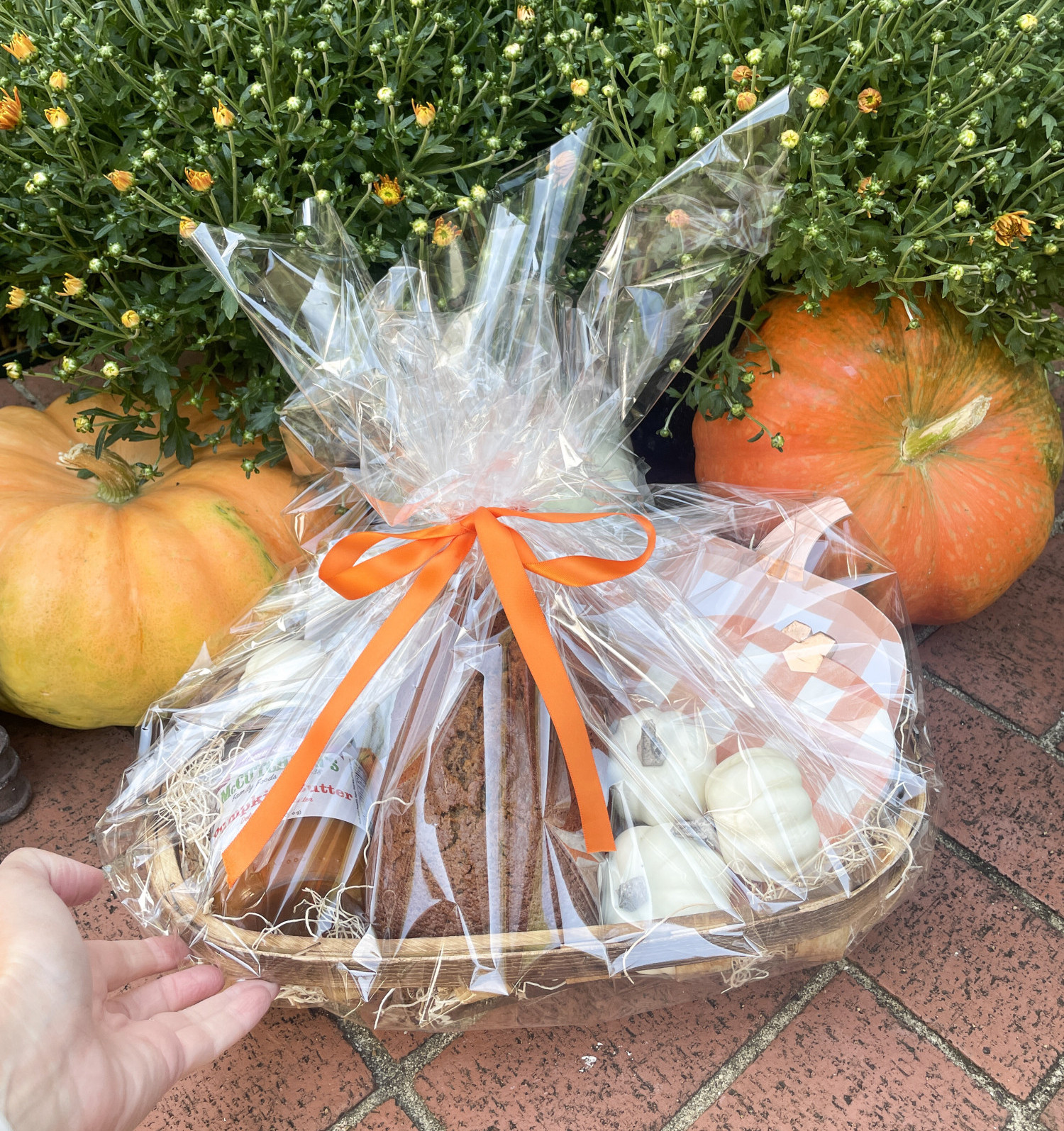fall gift basket for friends