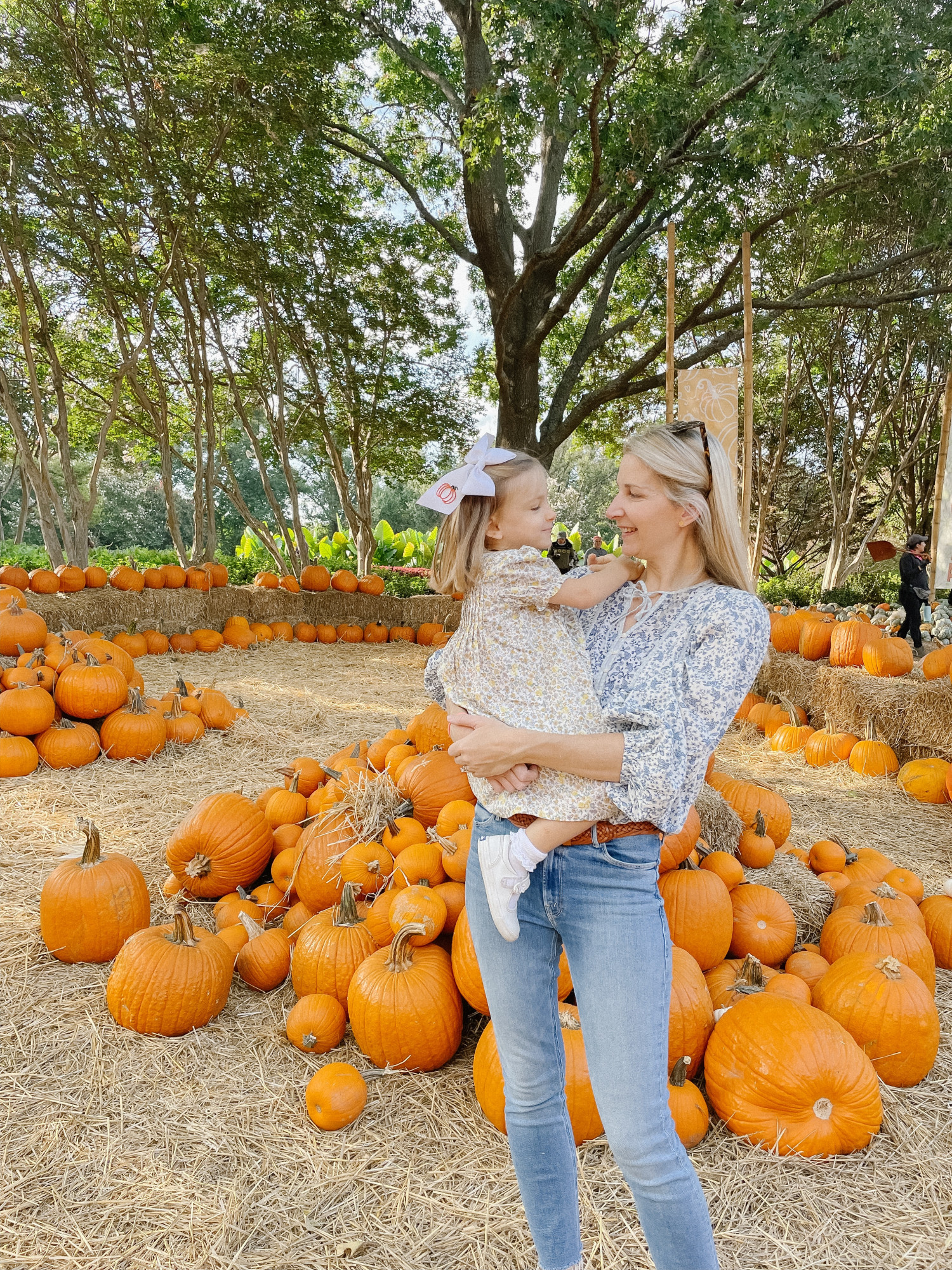 fall outfits for mom and daughter