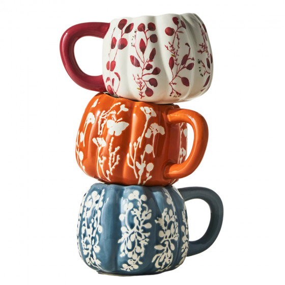 How pretty are these pumpkin mugs?